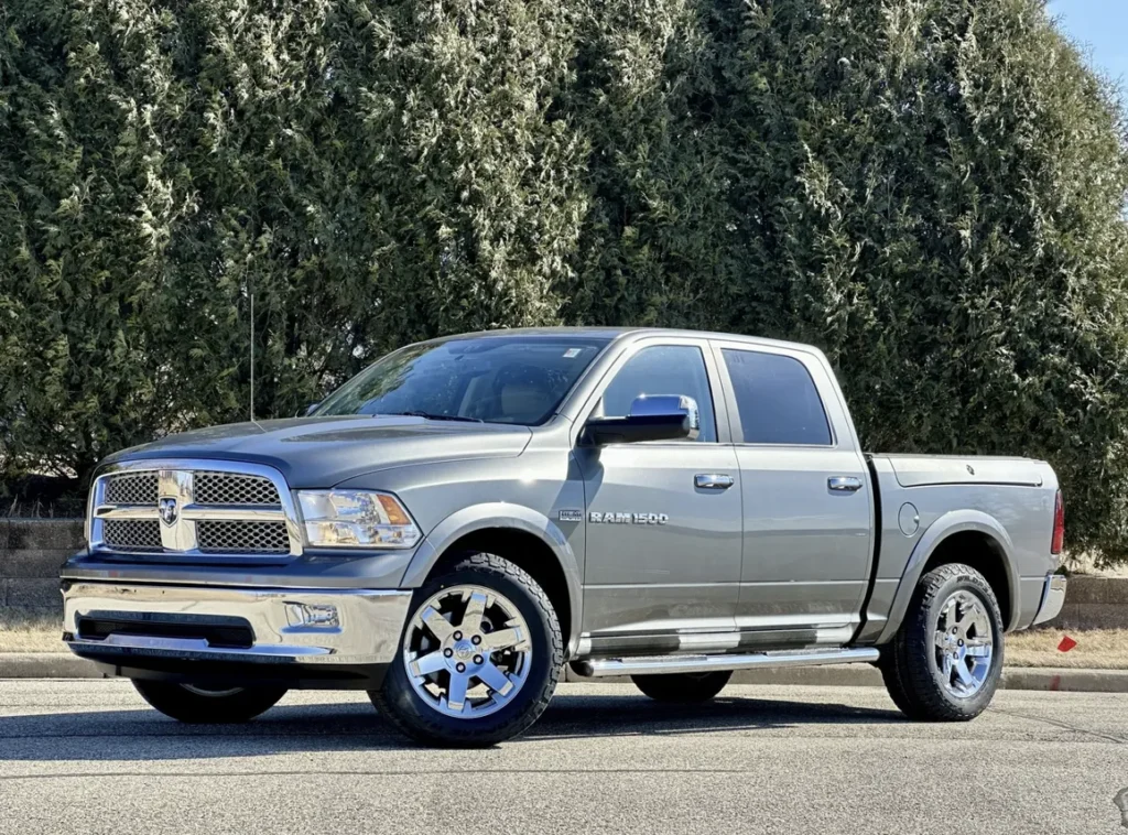 2012 Dodge Ram 1500 Laramie Crew Cab